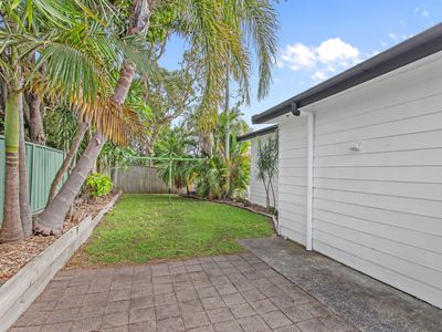 24 Pipers Bay Drive, Forster