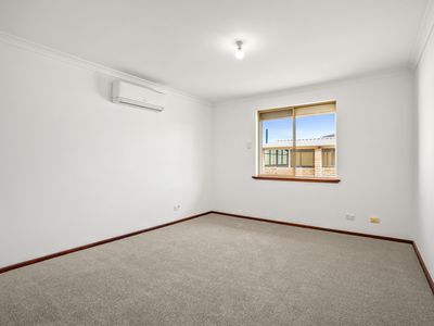9 SCHOONER PLACE, Waikiki