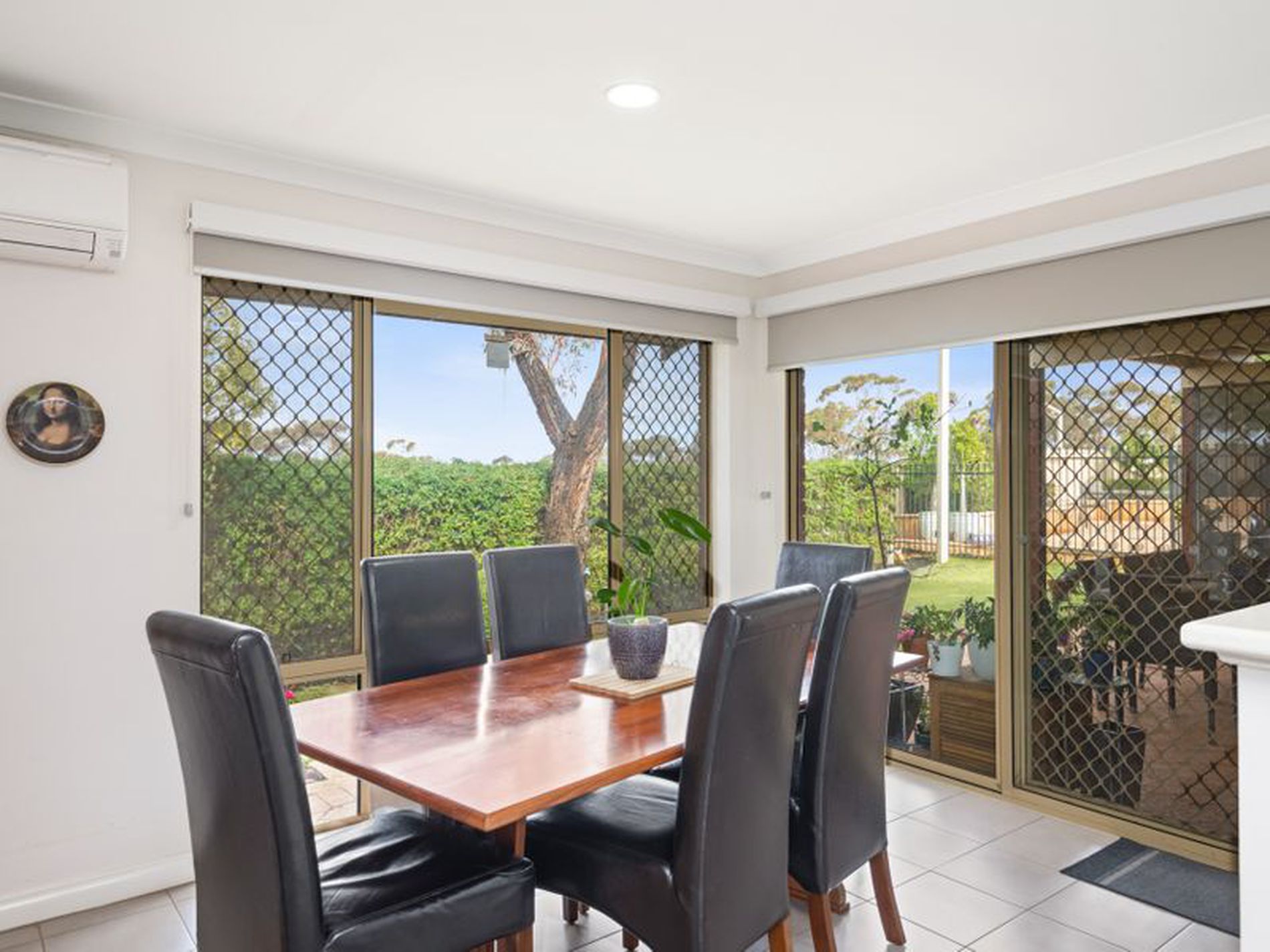 27 Tindals Crescent, Hannans