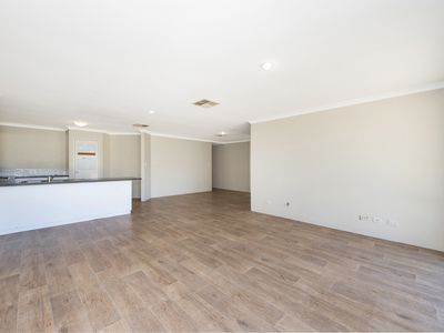 11 Carramup Circle, Port Kennedy