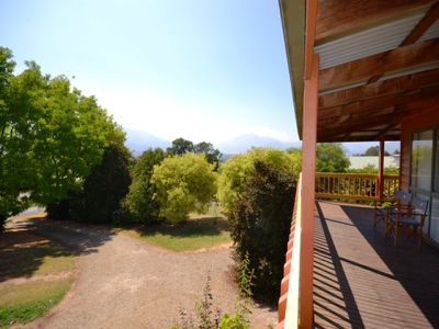 4 Ronald Street, Tawonga