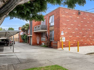 4 / 13 Navigator Street, Maribyrnong