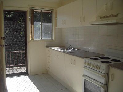 2 / 67 Jane Ave, Warrawong