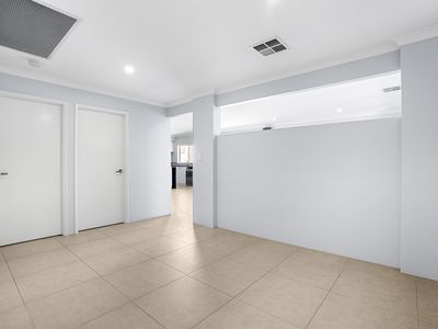 18 Camrose Pkwy, Baldivis