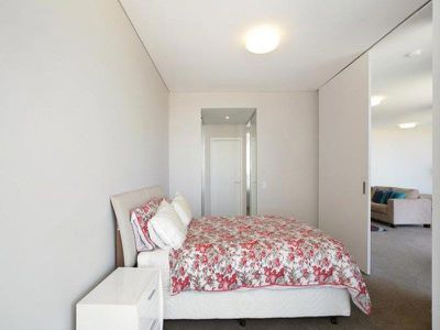1 Pine Avenue, Little Bay