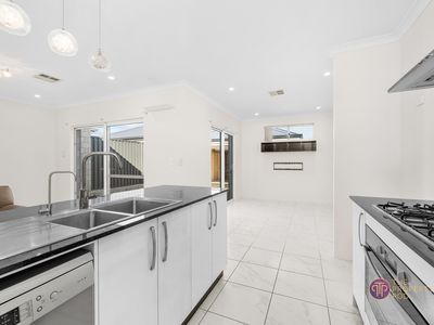 5 Gilding Lane, Dayton