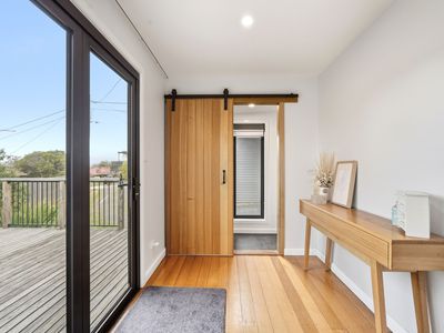 10 Midway Street, Midway Point