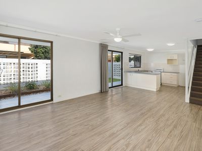 2 / 21 Woomba Place, Mooloolaba