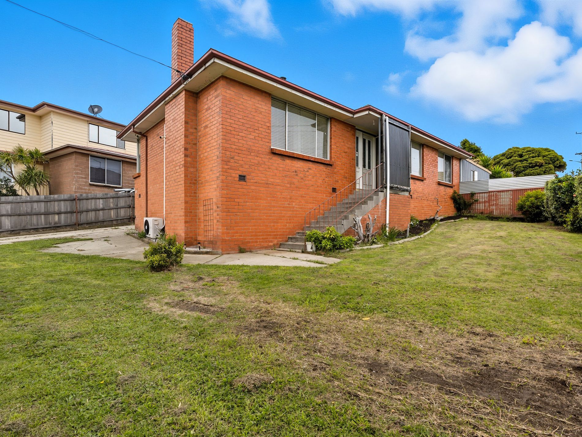 32 Stoke St, Ravenswood