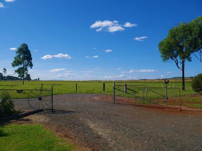 32 Transmitter Road, Wooroolin