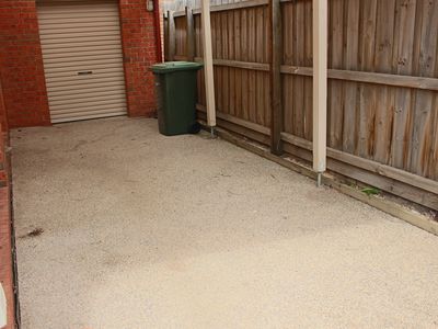 6 Watson Avenue, Belmont