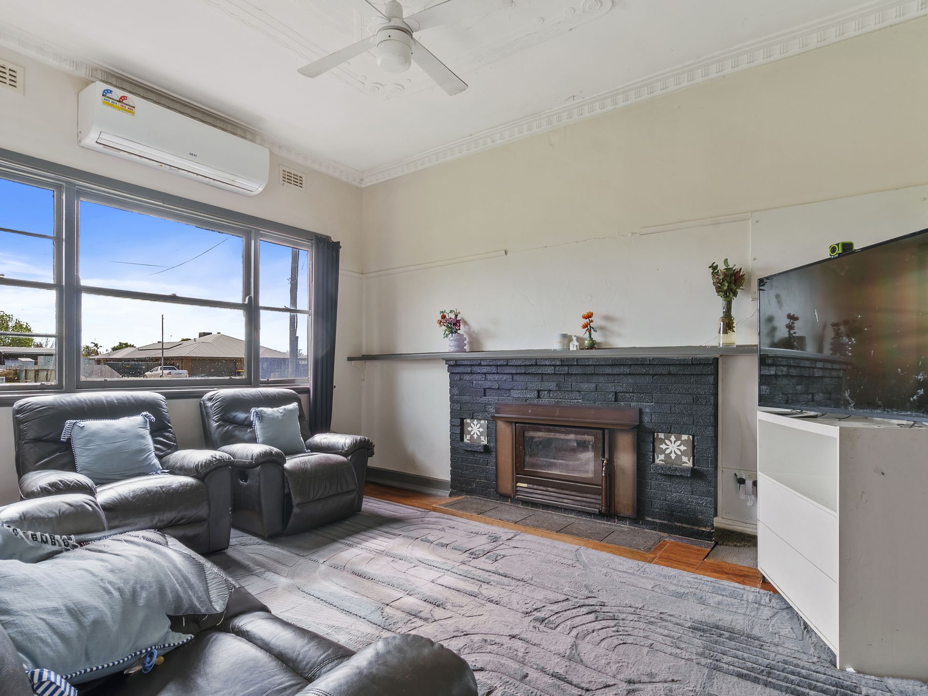 8 Osborne Street, Finley