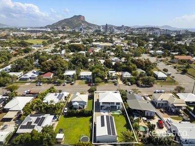 13 Hubert Street, South Townsville