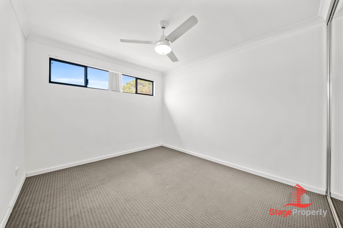18 / 22 Rinaldo Crescent, Coolbellup