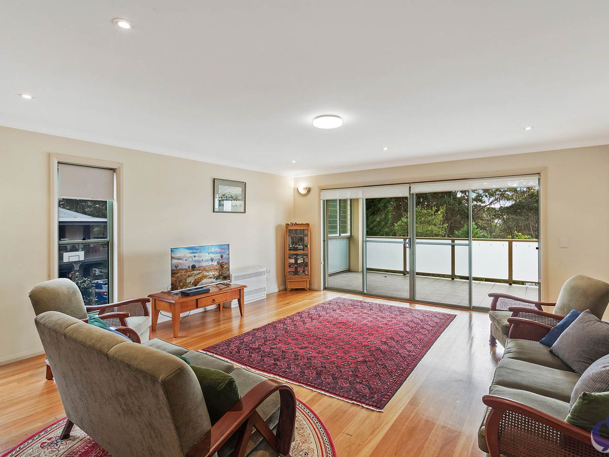 33 Dawn Parade, Kianga Whale Coast Realty
