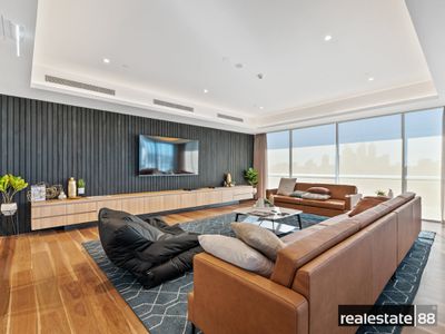 602 / 35 Bronte Street, East Perth
