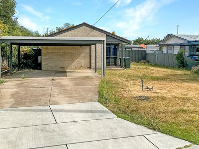 26 Derimal Street, Horsham