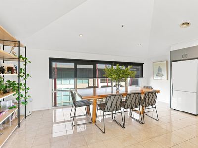 8 / 561 Spencer Street, West Melbourne