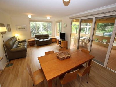 1 / 9-11 Beach Road, Hawks Nest