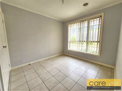 1 / 37 Charles Avenue, Hallam