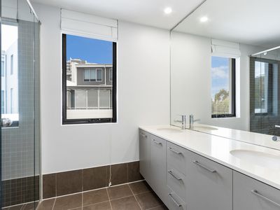 4 The Circus, Burswood