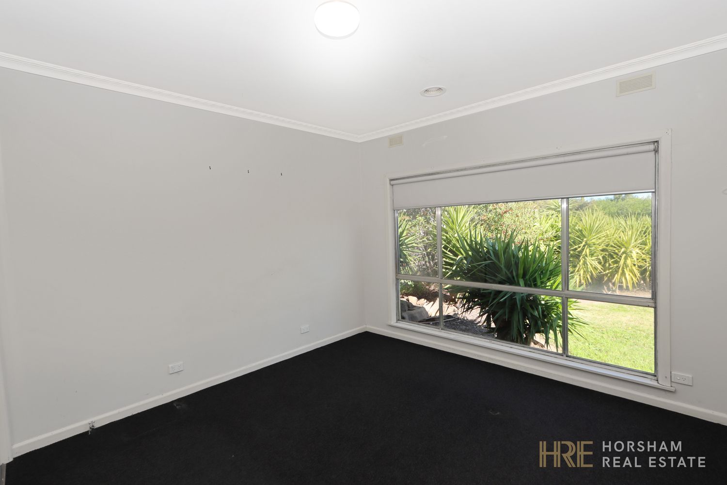 17 Howard Street, Horsham