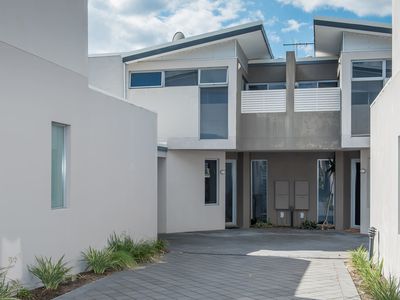 Unit 4-26 Carr Street, West Perth