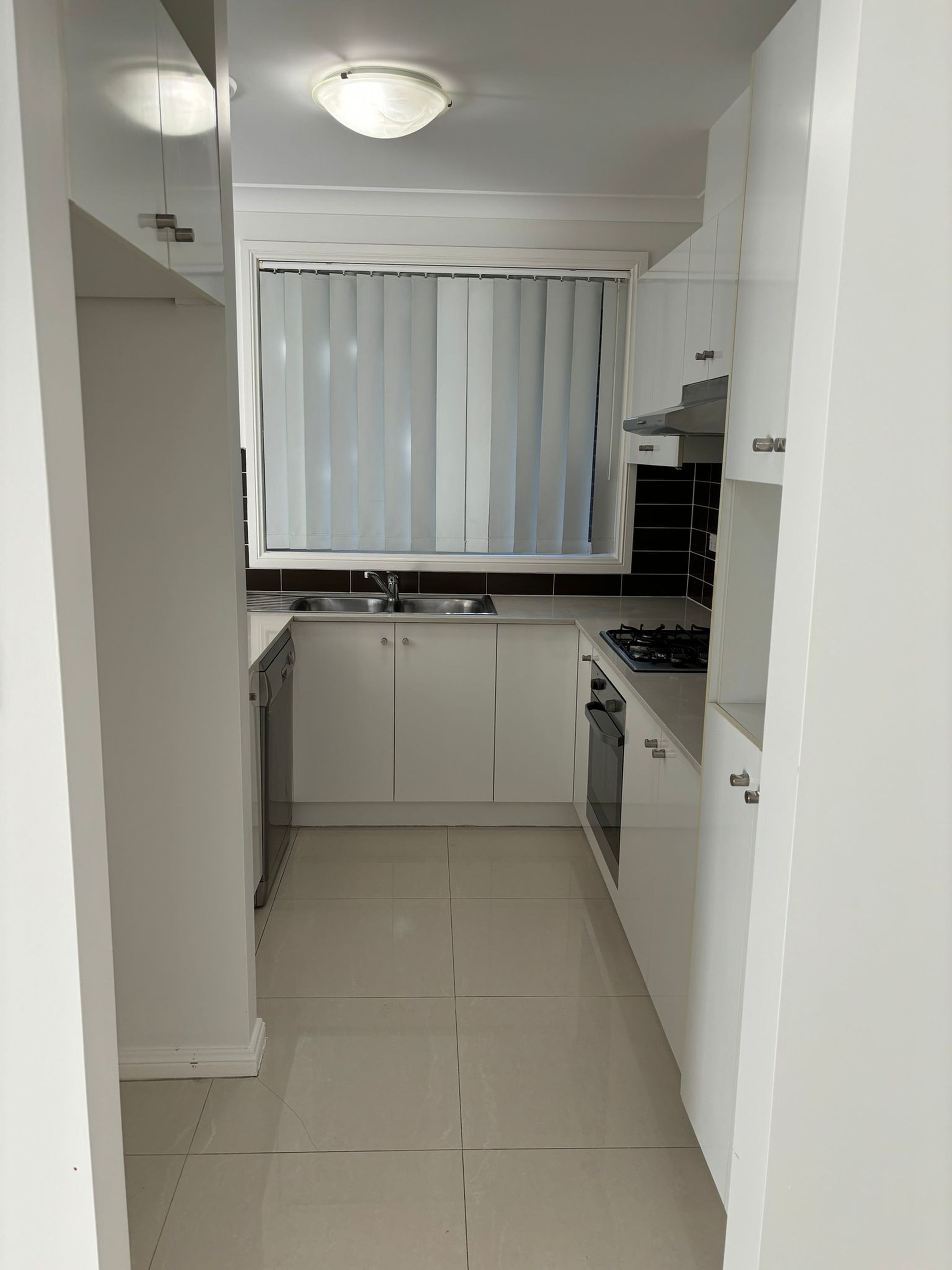 48B Lenton Crescent, OAKHURST