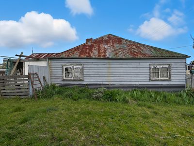 45 Main Road, Perth