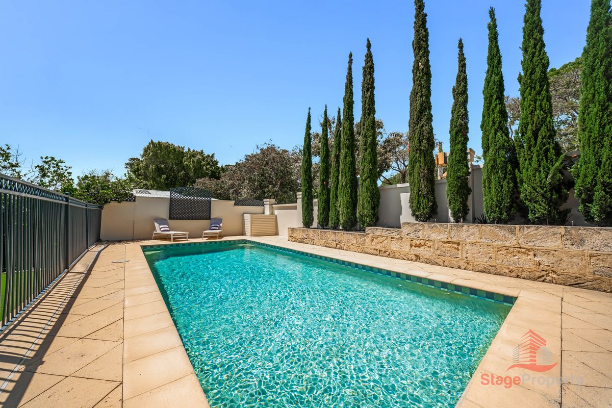 10 Cliff Road, Claremont