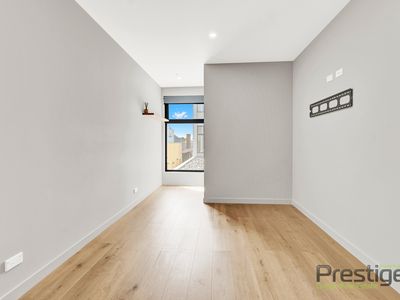 102 / 494 High Street, Northcote