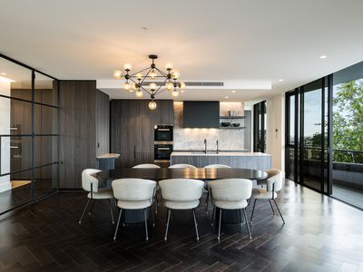 1803 / 7 Chester Street, Newstead
