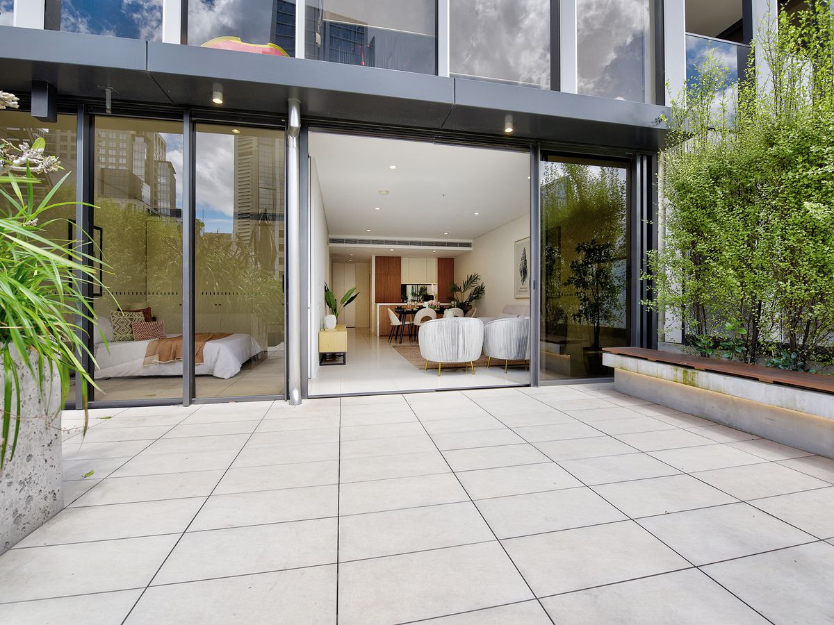 1305 / 161 Clarence Street, Sydney