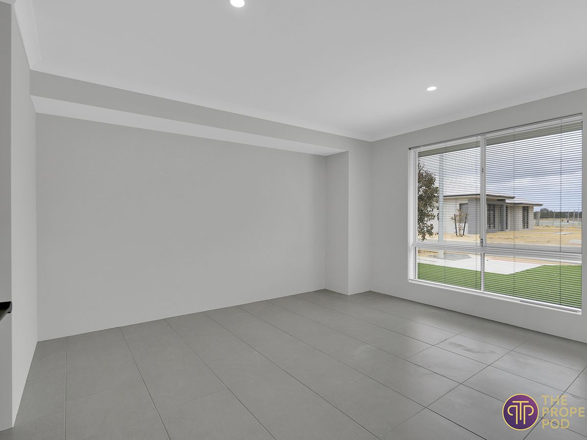 28 Hackney Loop, Byford