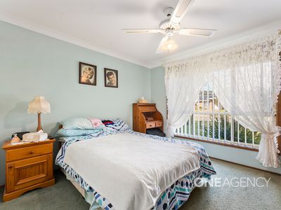 8 Candlebark Street, Albion Park Rail