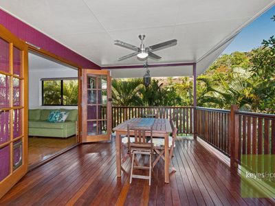 1 / 6 Grange Court, Castle Hill