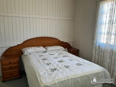 Room 2 / 20 East Street, Gatton