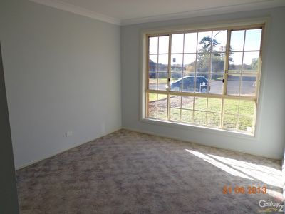 22 John Glenn Place, Dubbo