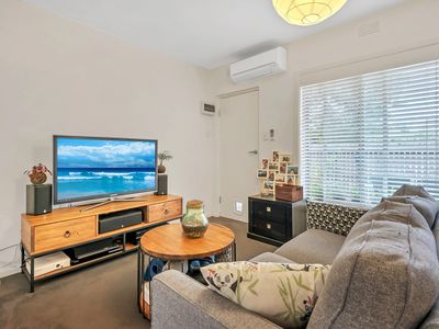 2 / 21 Hobart Road, Murrumbeena