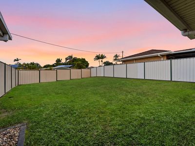 2 Turnbull Crescent, Morayfield