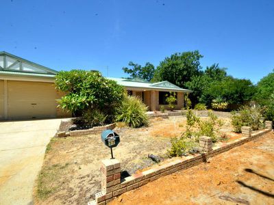 37 Little John Road, Armadale