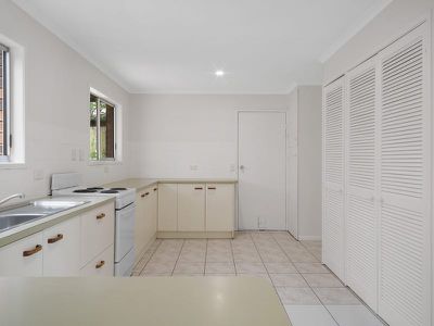 2 Marlane Court, Springwood