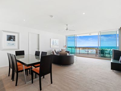 2405 / 1 Como Crescent, Southport