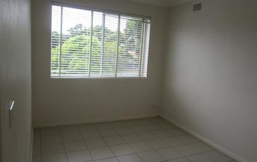 9 / 16 Barber Ave, Eastlakes