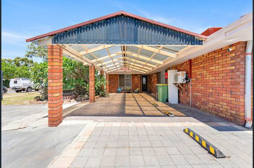 82 Lyrebird Way, Thornlie