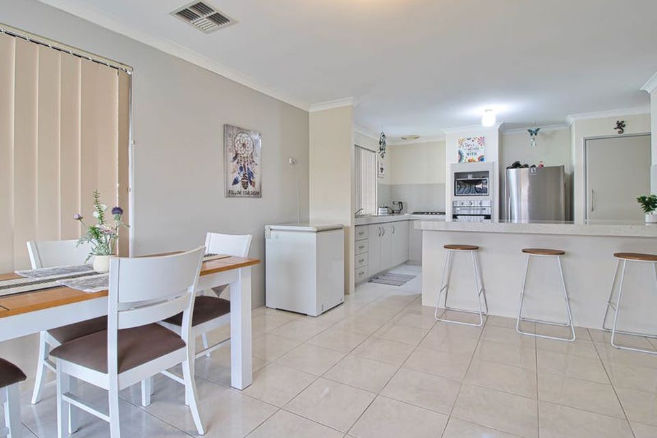 5 Grace Court , Cooloongup