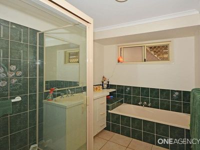 9 Myrtle Close, Kawungan