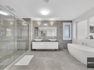 3 Flock Street, Aintree