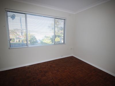 2 / 284 Cowper Street, Warrawong