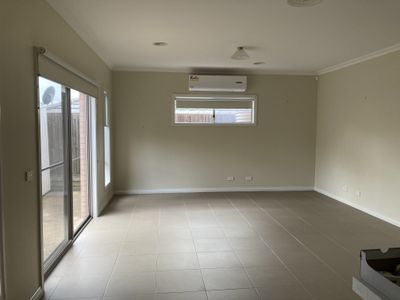 1 / 83 Francis Street, Belmont